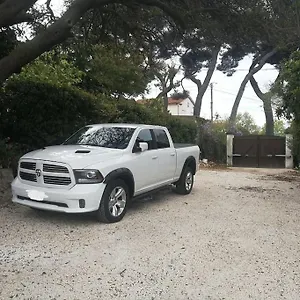  Villa Au Calme Avec Exterieur Et Parking Gratuit Aux Portes D'aix Et Emplacement Ideal